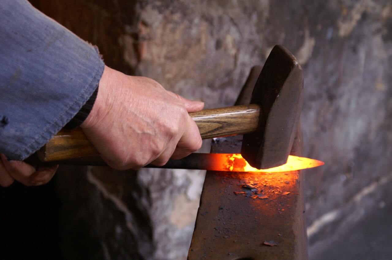 casting-vs-forging